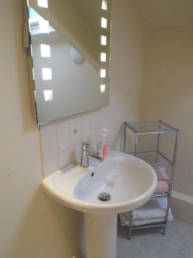 Pendyffryn Manor Bed & Breakfast Little Haven Esterno foto