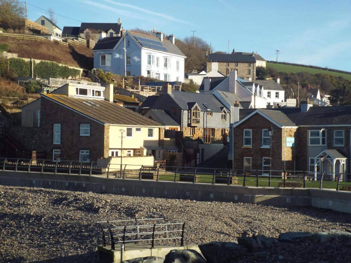 Pendyffryn Manor Bed & Breakfast Little Haven Esterno foto