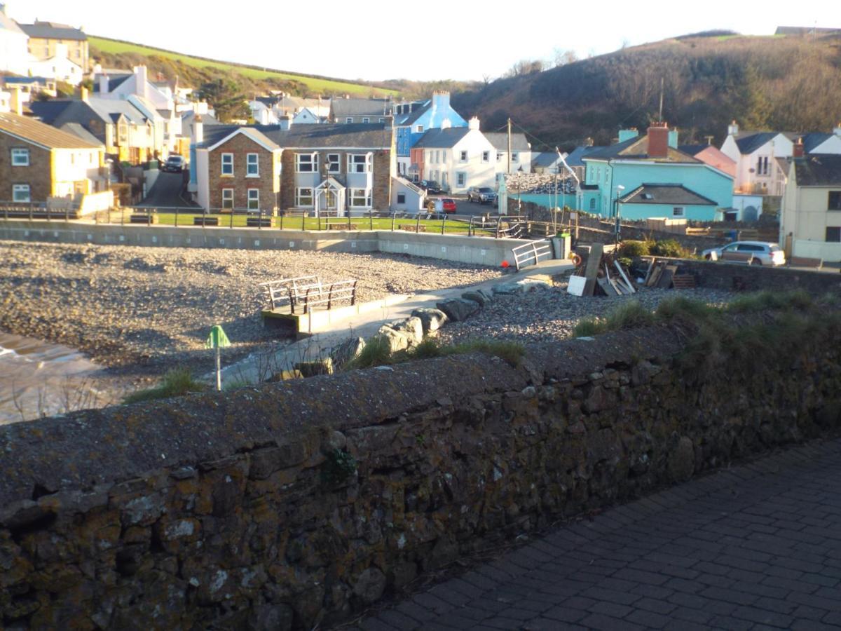 Pendyffryn Manor Bed & Breakfast Little Haven Esterno foto
