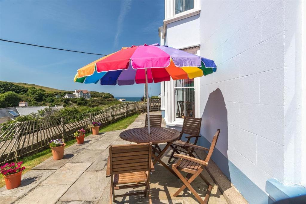 Pendyffryn Manor Bed & Breakfast Little Haven Esterno foto